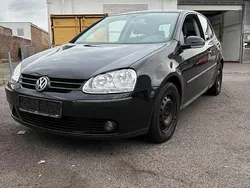 Schwarz Gebraucht 2003 VW Golf IV Limousine | 1.500 € (Fairer Preis)
