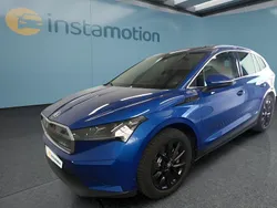Blau Gebraucht 2022 Skoda Enyaq iV SUV | 35.499 € (Fairer Preis)