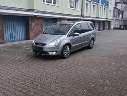 Grau Gebraucht 2008 Ford Galaxy Van / Kleinbus | 4.500 € (Guter Preis)