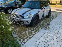 Grau Gebraucht 2011 Mini Cooper D Kleinwagen | 3.900 € (Guter Preis)