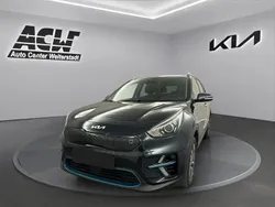 Gravit blue Gebraucht 2022 Kia e-Niro 3 SUV | 19.877 € (Guter Preis)