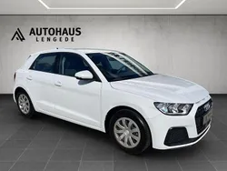 Weiß Gebraucht 2021 Audi A1 Sportback Sport Kleinwagen | 16.890 € (Guter Preis)
