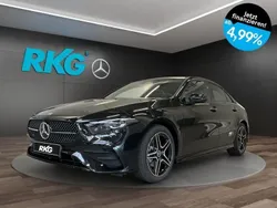 Schwarz Gebraucht 2025 Mercedes A200 AMG Limousine | 43.750 €