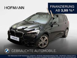 Saphirschwarz metallic Gebraucht 2022 BMW 218 M Sport Van / Kleinbus | 23.447 € (Guter Preis)