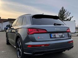 Grau Gebraucht 2018 Audi SQ5 Sport SUV | 29.100 € (Guter Preis)