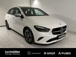 Weiß Gebraucht 2025 Mercedes B200 Van / Kleinbus | 38.990 €
