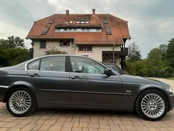 Grau Gebraucht 1998 BMW 320 Limousine | 2.600 € (Fairer Preis)