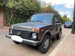 Braun Gebraucht 2019 Lada Taiga SUV | 11.000 € (Fairer Preis)