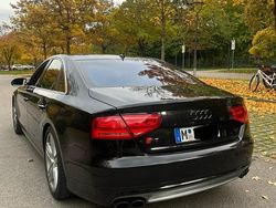Gebraucht 2012 Audi S8 Limousine | 23.999 € (Etwas zu teuer)