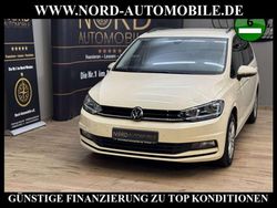 Beige Gebraucht 2024 VW Touran Van / Kleinbus | 32.900 € (Fairer Preis)