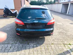 Schwarz Gebraucht 2009 Ford Mondeo Ambiente Kombi | 1.500 € (Superpreis)