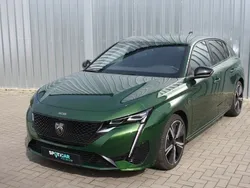 Olivine grün metallic Gebraucht 2022 Peugeot 308 GT Limousine | 29.850 € (Fairer Preis)