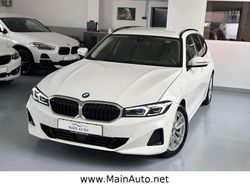 Weiß Gebraucht 2022 BMW 320 Shadowline Kombi | 19.999 € (Fairer Preis)
