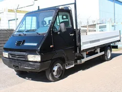 Schwarz Gebraucht 1998 Renault Master Van | 6.900 €