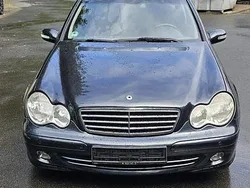 Blau Gebraucht 2004 Mercedes C200 Kombi | 3.100 € (Fairer Preis)