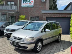 Silber Gebraucht 2003 Opel Zafira Edition Van / Kleinbus | 1.850 € (Fairer Preis)