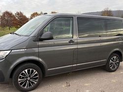 Grau Gebraucht 2020 VW T6.1 Family Van | 39.990 € (Fairer Preis)