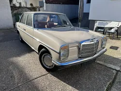 Beige Gebraucht 1968 Mercedes 200 Limousine | 13.900 €