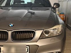 Grau Gebraucht 2009 BMW 318 M Sport Kombi | 9.800 € (Teuer)