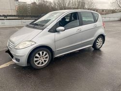 Silber Gebraucht 2006 Mercedes A170 Elegance Limousine | 3.900 € (Guter Preis)