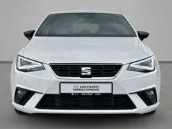 Weiß Gebraucht 2021 Seat Ibiza FR Limousine | 14.500 € (Fairer Preis)