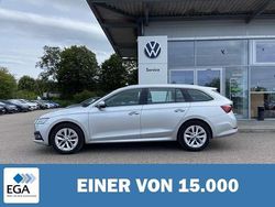 Silber metallic Gebraucht 2021 Skoda Octavia Style Kombi | 26.860 € (Etwas zu teuer)