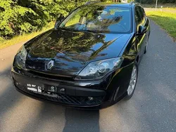 Schwarz Gebraucht 2010 Renault Laguna III Kombi | 3.000 € (Fairer Preis)