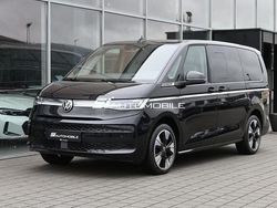 Deep black perleffekt Gebraucht 2023 VW T7 Style Van | 59.950 € (Teuer)