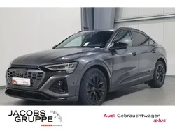 Grau Gebraucht 2023 Audi Q8 Sportback e-tron S-Line SUV | 64.979 €