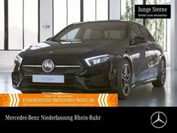 Nachtschwarz Gebraucht 2021 Mercedes A250 AMG Limousine | 29.890 € (Etwas zu teuer)