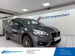 Grau Gebraucht 2016 BMW 225 Active Tourer Advantage Van / Kleinbus | 11.988 € (Fairer Preis)