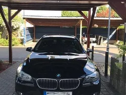 Schwarz Gebraucht 2011 BMW 520 Kombi | 12.000 €