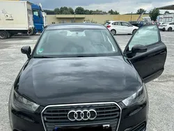 Schwarz Gebraucht 2014 Audi A1 Attraction Kleinwagen | 7.500 € (Guter Preis)