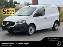 Weiss Gebraucht 2024 Mercedes eCitan Limousine | 18.862 € (Guter Preis)