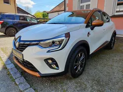 Perleeffekt / gold metallic Gebraucht 2020 Renault Captur Intens SUV | 14.950 € (Etwas zu teuer)