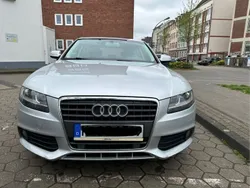 Grau Gebraucht 2010 Audi A4 Ambiente Limousine | 9.000 € (Fairer Preis)