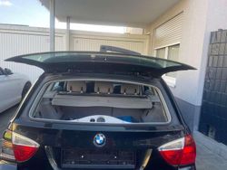 Schwarz Gebraucht 2008 BMW 318 Kombi | 2.000 €