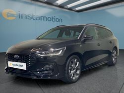 Schwarz Gebraucht 2024 Ford Focus ST-Line X Kombi | 27.499 € (Fairer Preis)