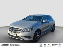 Silber Gebraucht 2015 Mercedes A180 Style Limousine | 14.450 € (Etwas zu teuer)