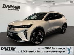 Weiss Gebraucht 2025 Renault Scénic Komfort Van / Kleinbus | 40.590 € (Fairer Preis)