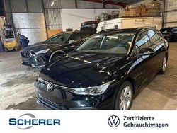 Deep black perleffekt (metallic) Gebraucht 2023 VW Golf VIII Life Kombi | 23.990 € (Fairer Preis)