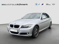 Silber Gebraucht 2009 BMW 318 Sport Line Limousine | 4.000 € (Superpreis)