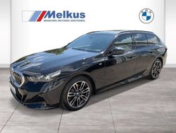 Schwarz Gebraucht 2024 BMW 520 M Sport Limousine | 48.870 € (Fairer Preis)