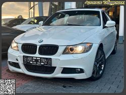 Weiß Gebraucht 2010 BMW 320 M Sport Limousine | 9.999 € (Etwas zu teuer)