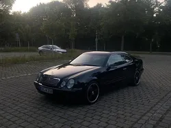 Schwarz Gebraucht 1999 Mercedes CLK320 Coupé | 4.000 € (Fairer Preis)