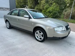 Gelb Gebraucht 2002 Audi A6 Limousine | 1.900 € (Guter Preis)