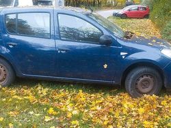 Gebraucht 2009 Dacia Sandero Kleinwagen | 450 €