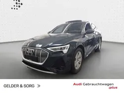 Blau Gebraucht 2021 Audi e-tron Sportback S-Line SUV | 33.980 € (Fairer Preis)