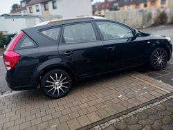 Schwarz Gebraucht 2011 Kia Ceed Kleinwagen | 2.700 € (Superpreis)