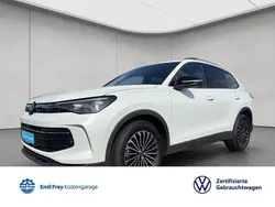 Weiß Gebraucht 2024 VW Tiguan Goal SUV | 39.990 €